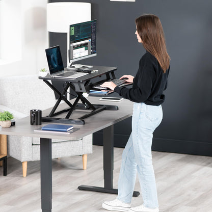 32 inch Desk Converter with Height Adjustable Sit to Stand Riser